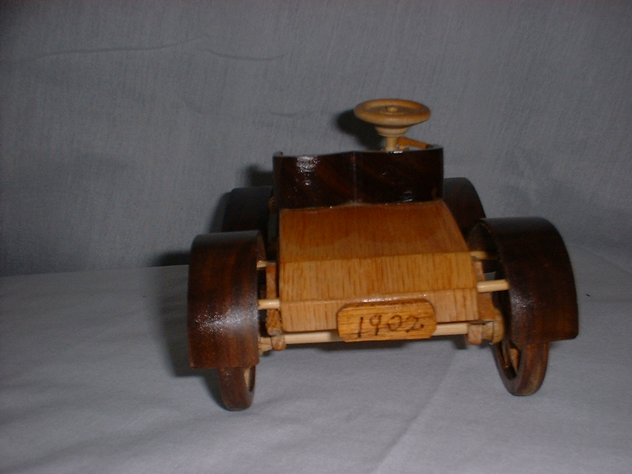 thomas1902-2seater-2pic.jpg